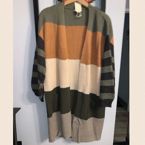 So Pretty! Oversized Knit Striped Cardigan - Picture 5 of 13